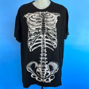Celebrate Halloween Black T-Shirt Graphic Tee Shirt Men's Size L